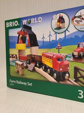 Brio Farm Railway Set 33719 Brand New from Factory Case